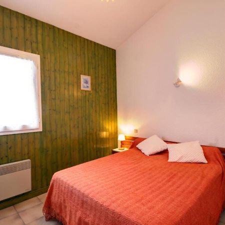 Gite Avec Cheminee, Terrasse Et Wifi - Animaux Acceptes - Fr-1-496-163 Usson-en-Forez Kültér fotó